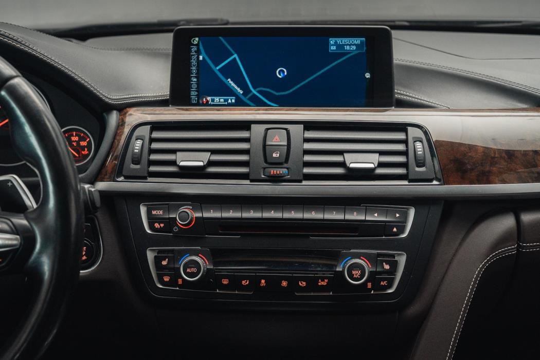 BMW 335 2015