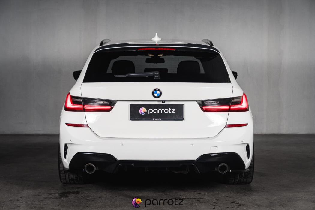 BMW 320 2021
