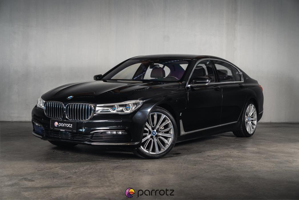 BMW 740 2017