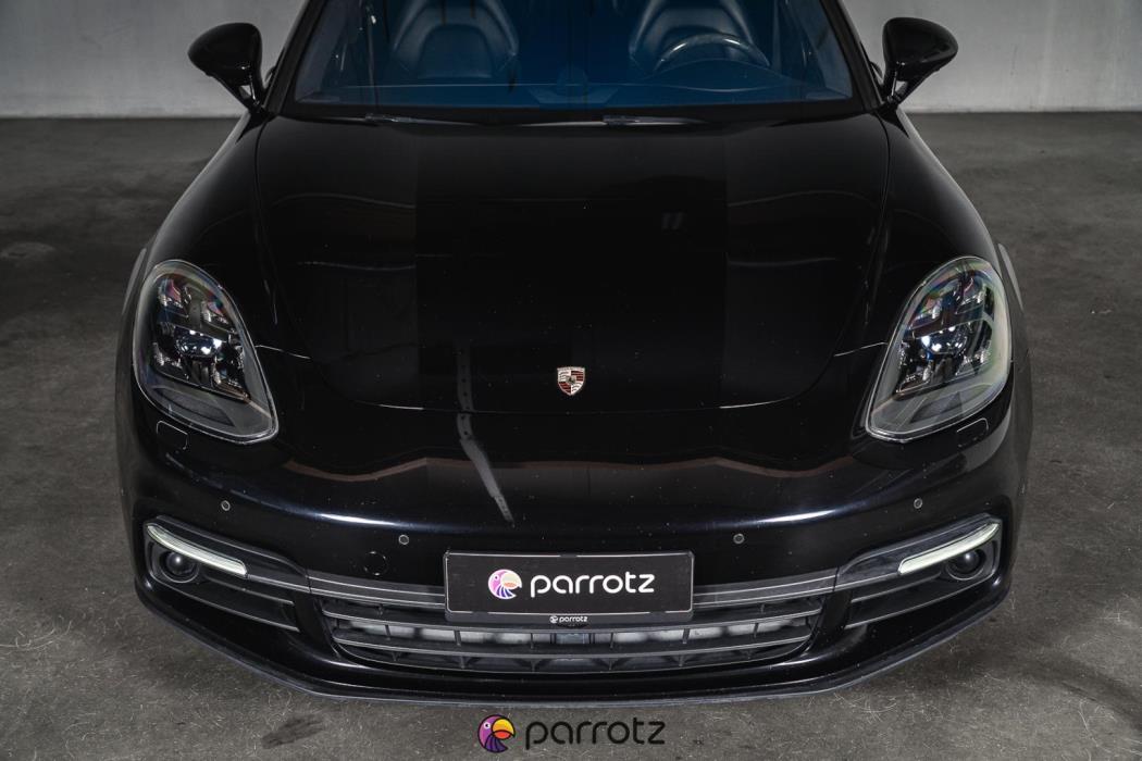 PORSCHE Panamera 2017