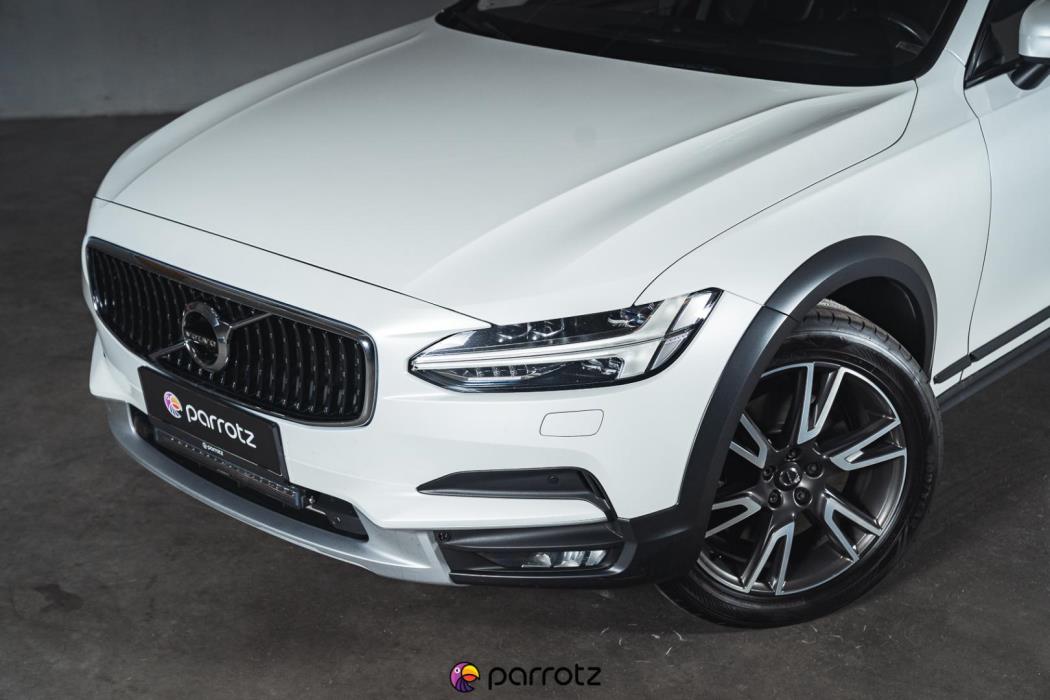 VOLVO V90 Cross Country 2018