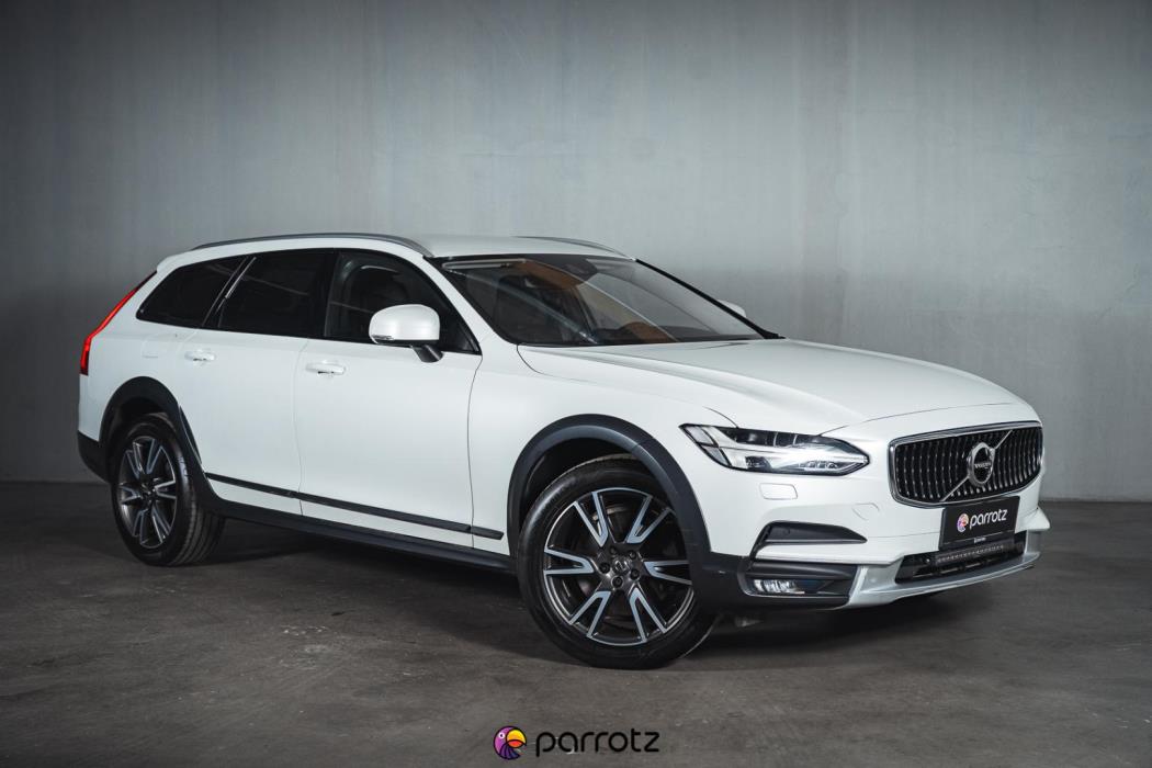 VOLVO V90 Cross Country 2018