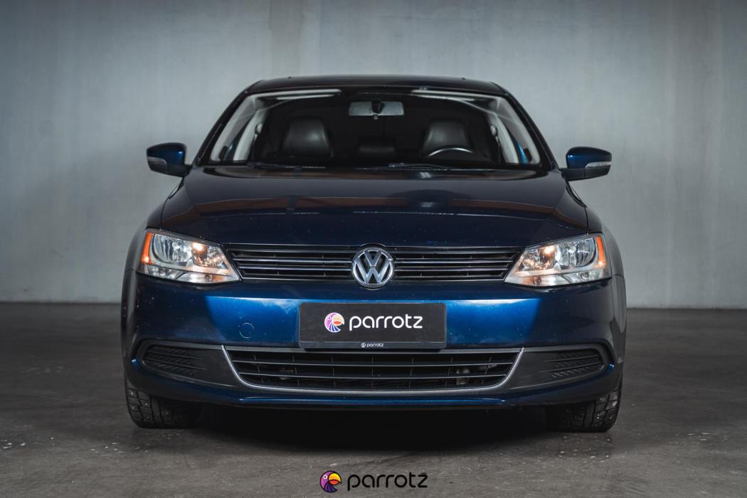 VOLKSWAGEN Jetta 2013