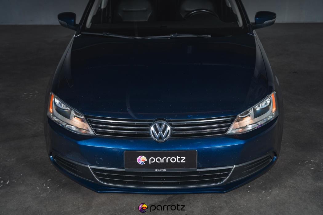 VOLKSWAGEN Jetta 2013