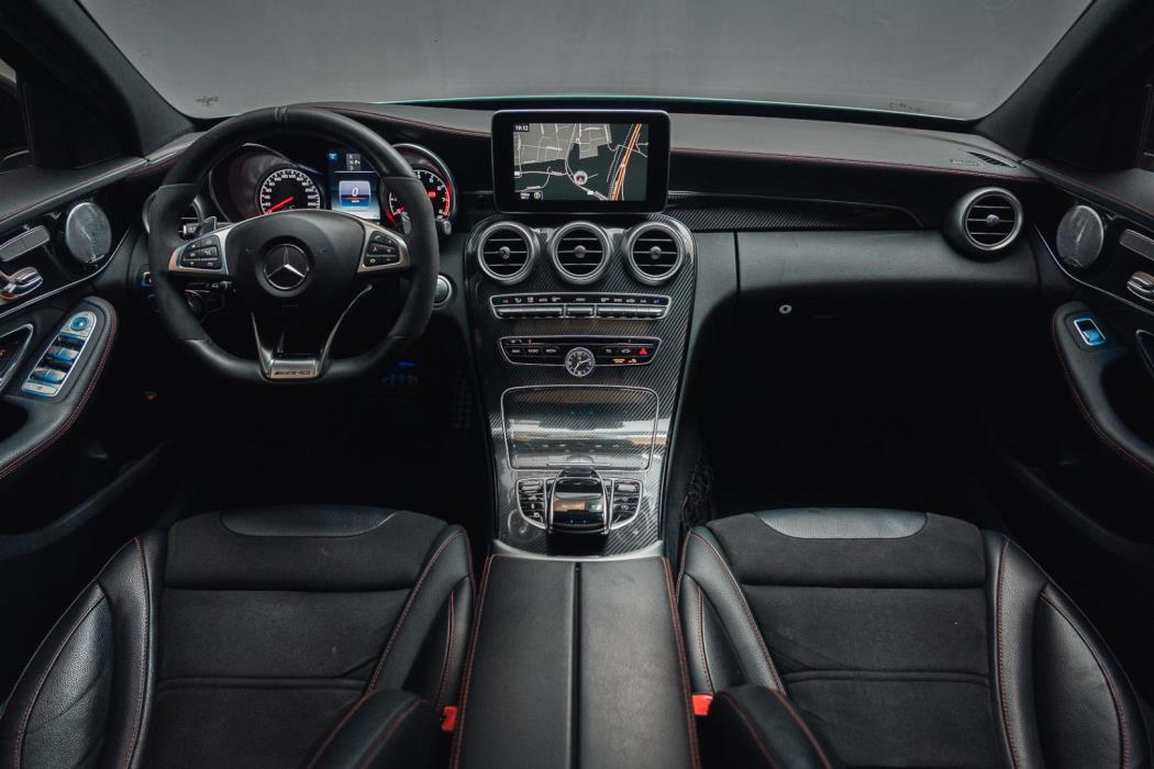 MERCEDES-BENZ C 43 AMG 2016