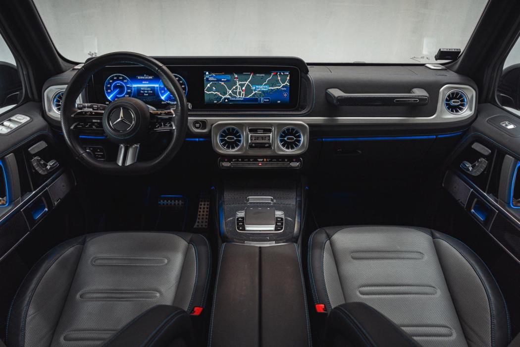 MERCEDES-BENZ G 2025