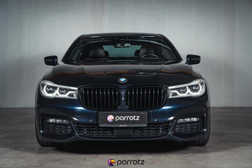 BMW 740 2017