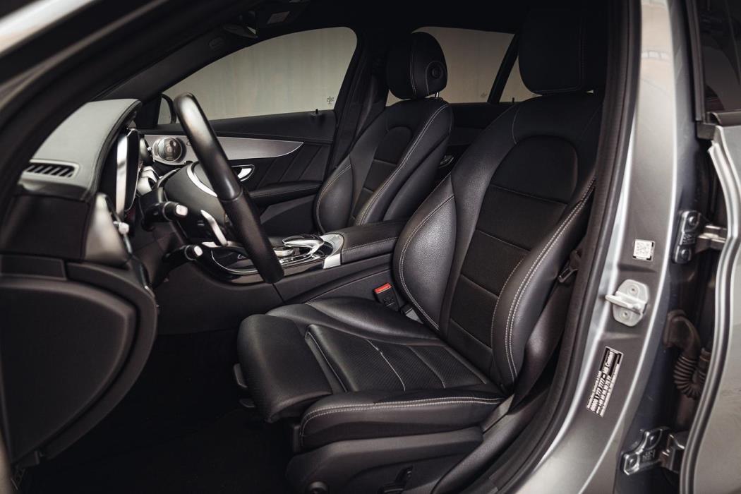MERCEDES-BENZ C 2015