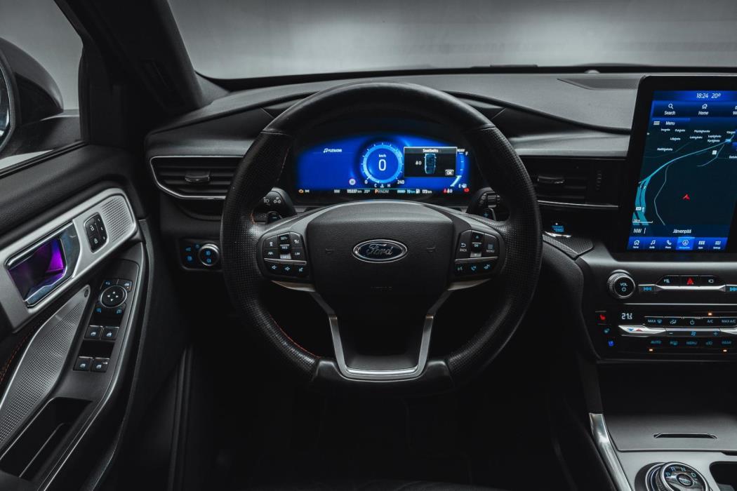 FORD Explorer 2021