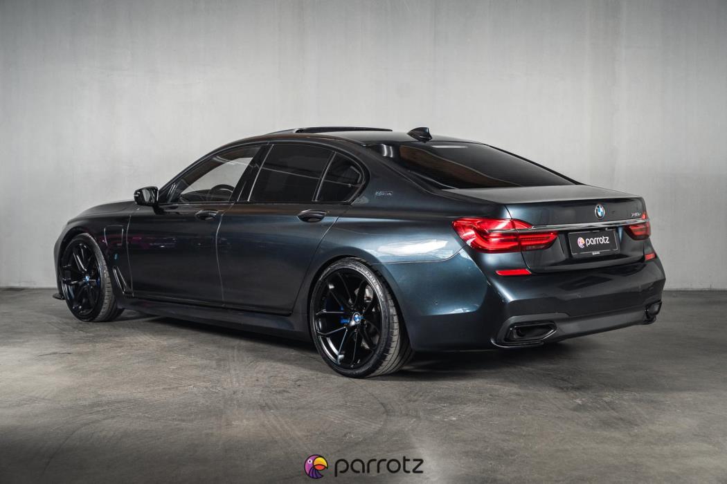 BMW 740 2017