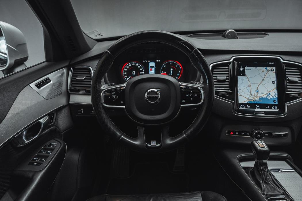 VOLVO XC90 2016