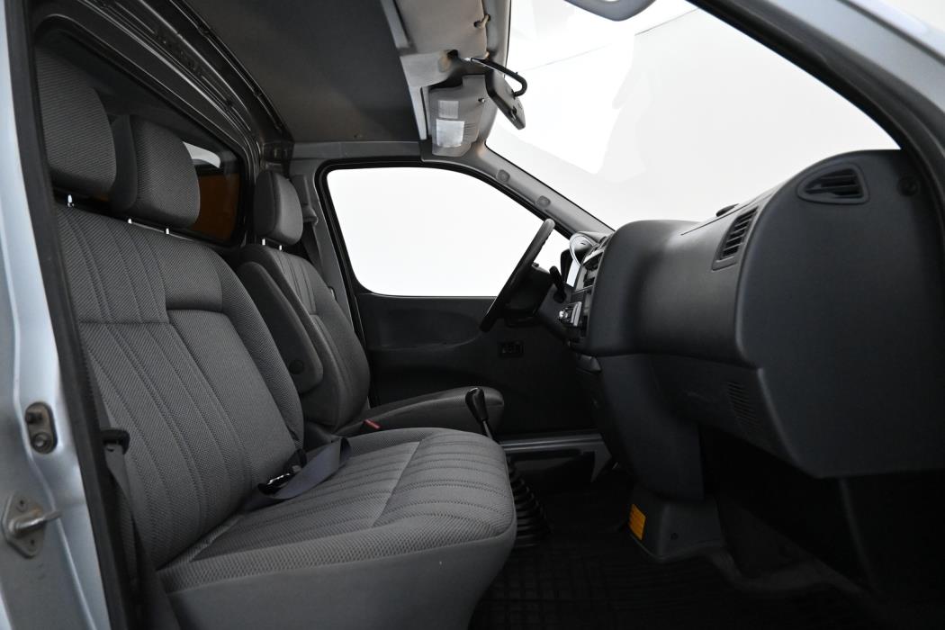 TOYOTA Hiace 2007