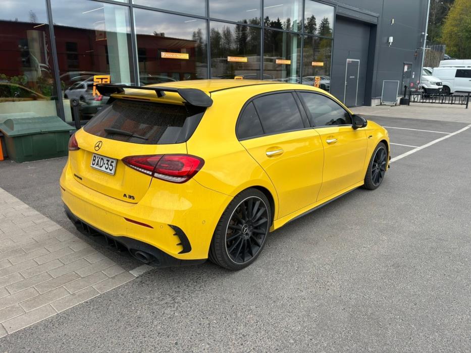 MERCEDES-BENZ A 35 AMG 2019