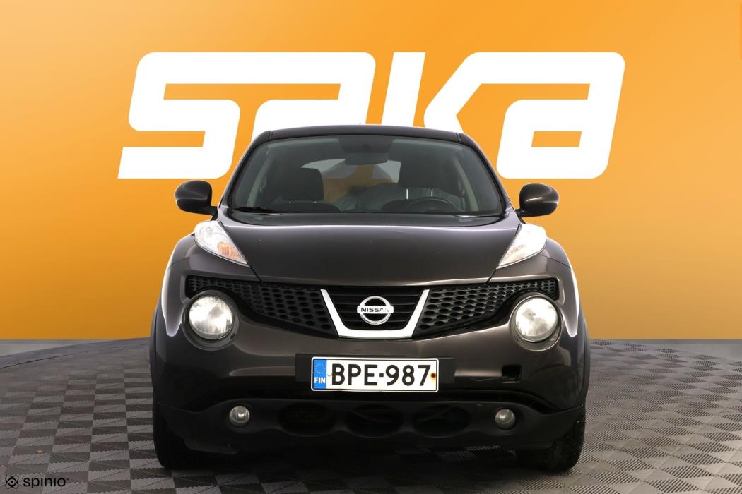 NISSAN Juke 2011