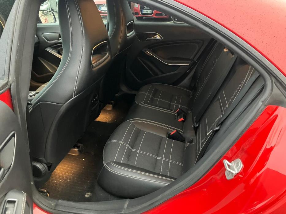 MERCEDES-BENZ CLA 2014