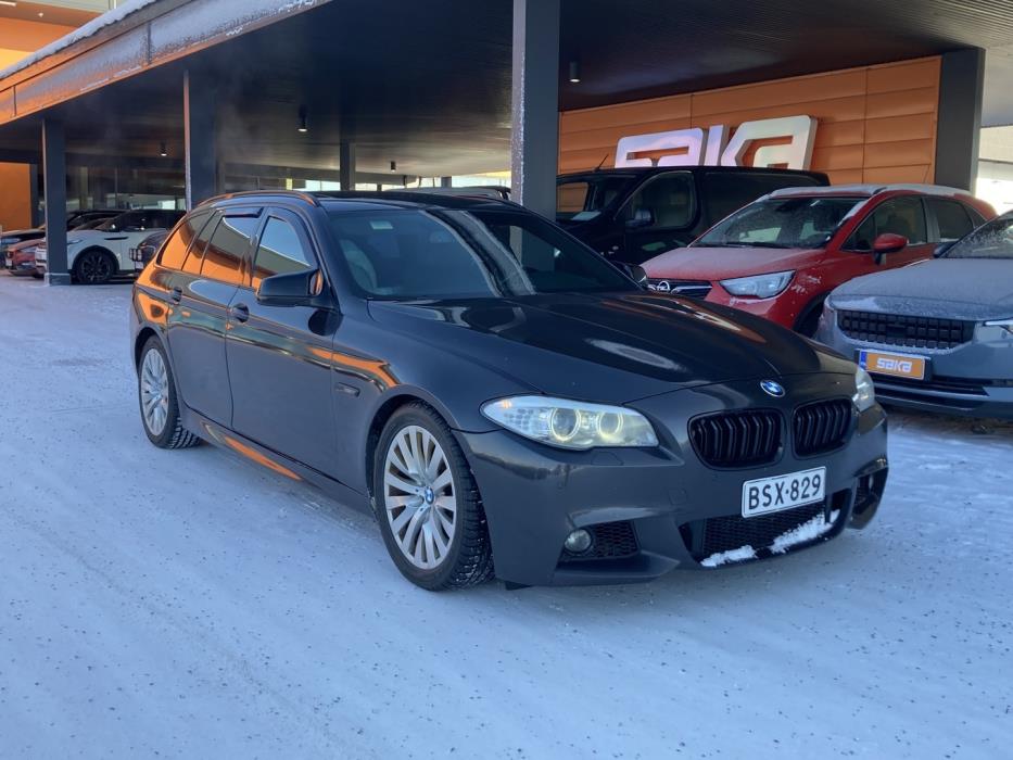 BMW 530 2011