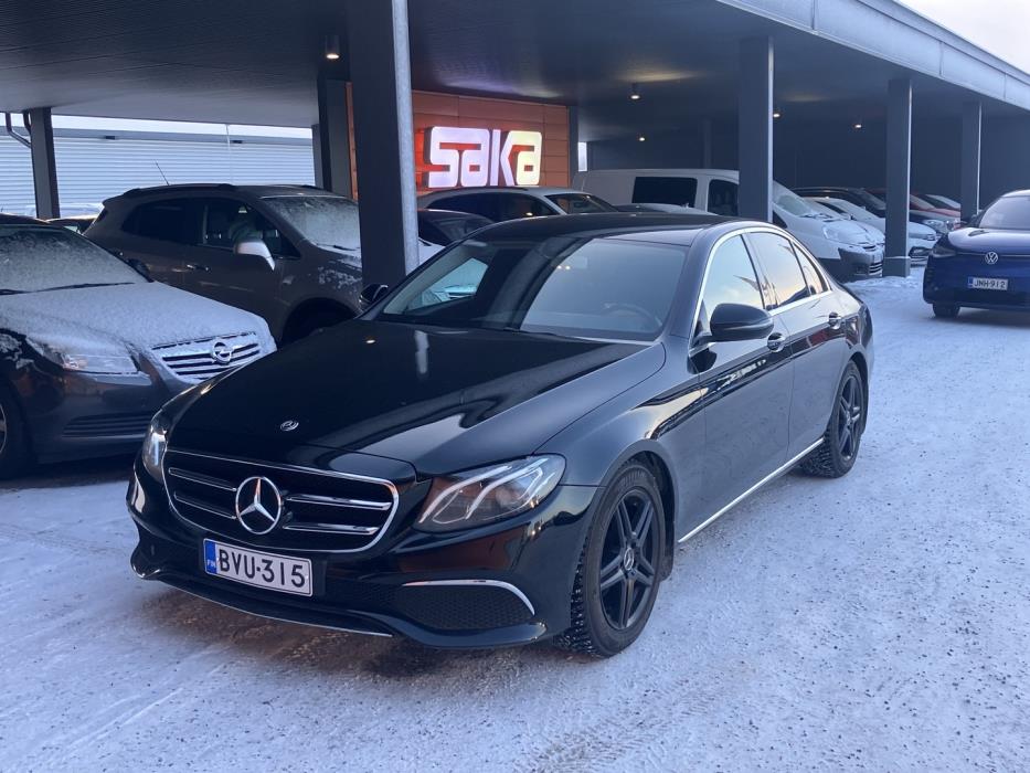 MERCEDES-BENZ E 2019