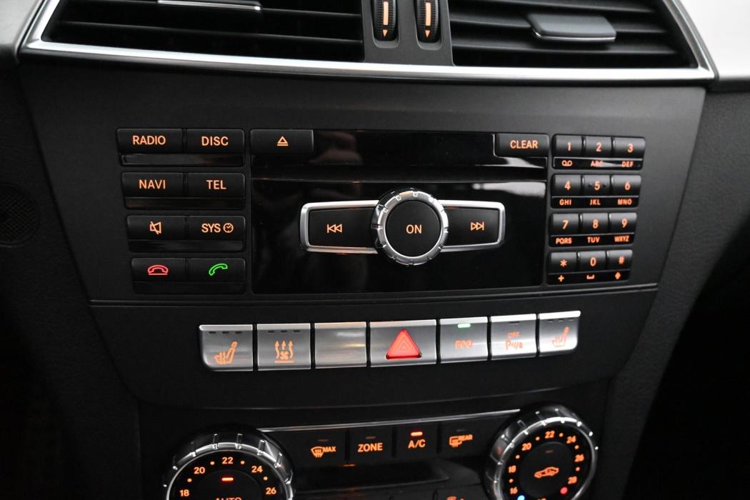 MERCEDES-BENZ C 2012