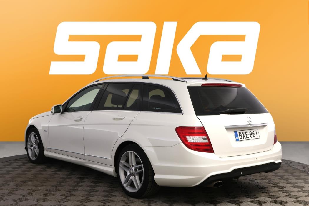 MERCEDES-BENZ C 2012