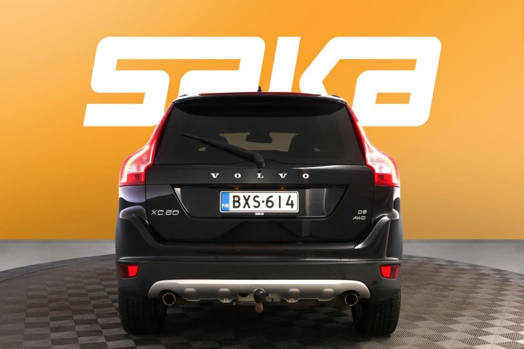 VOLVO XC60 2010