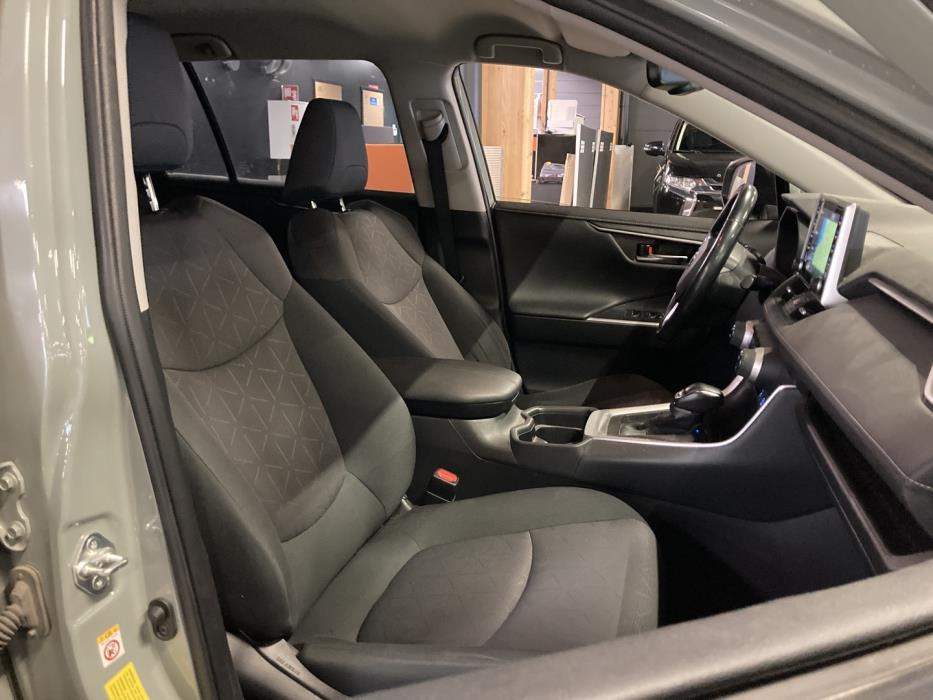 TOYOTA RAV4 2019