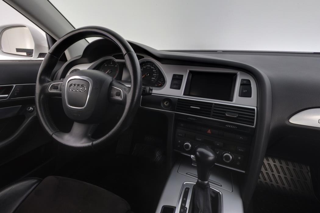 AUDI A6 allroad quattro 2010