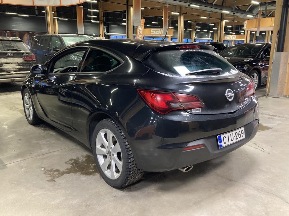OPEL Astra 2013
