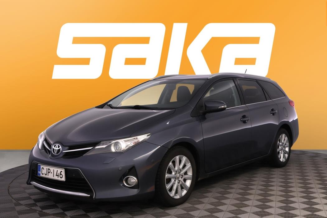 TOYOTA Auris 2014