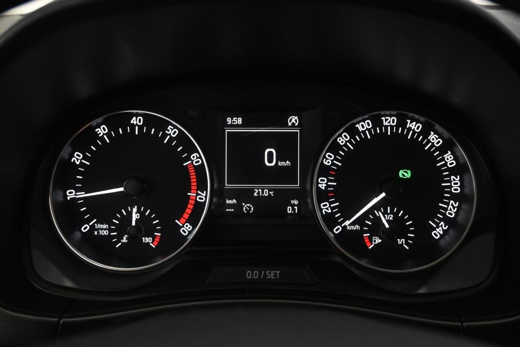 SKODA Fabia 2016