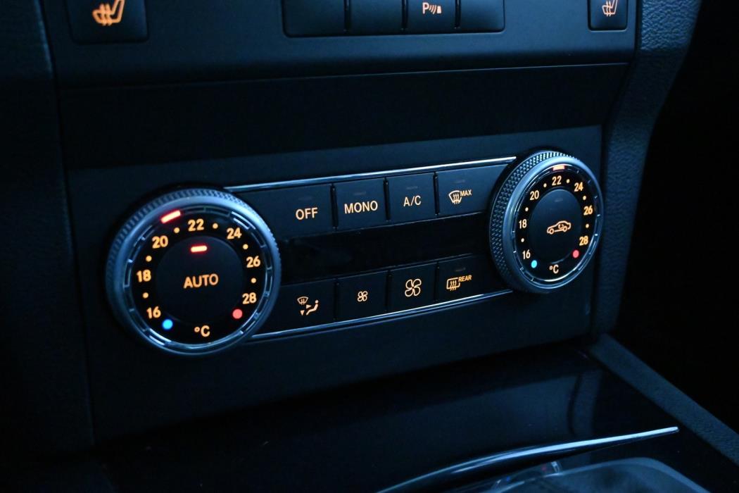 MERCEDES-BENZ GLK 2009