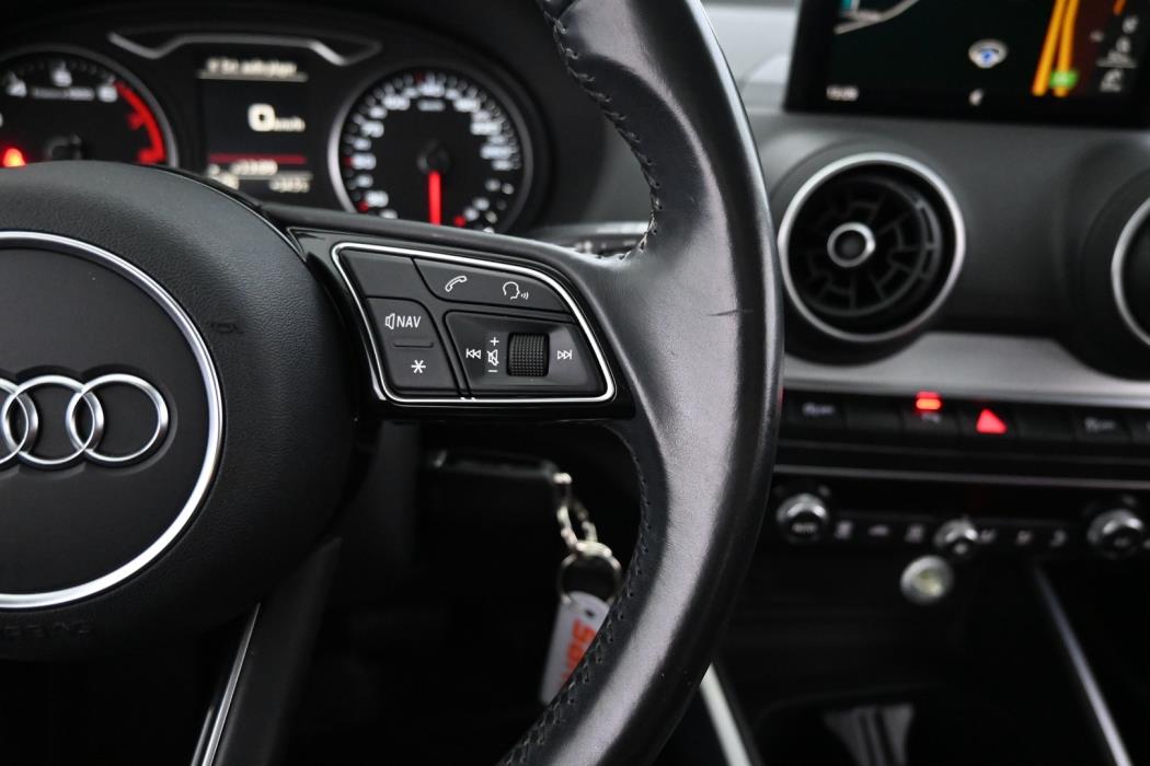 AUDI Q2 2017