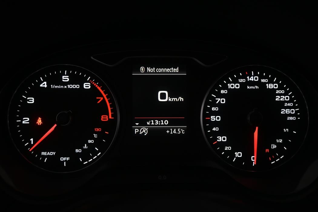 AUDI Q2 2017