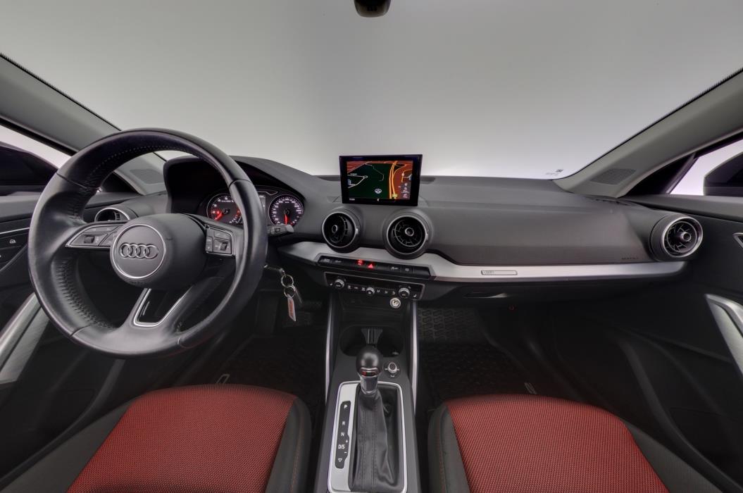 AUDI Q2 2017