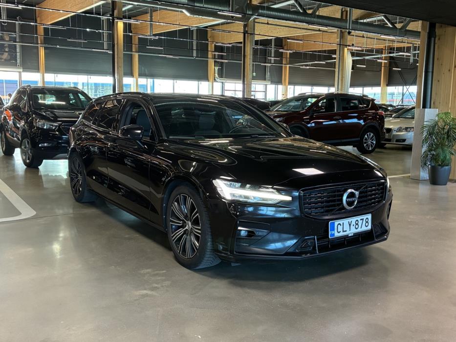 VOLVO V60 2019