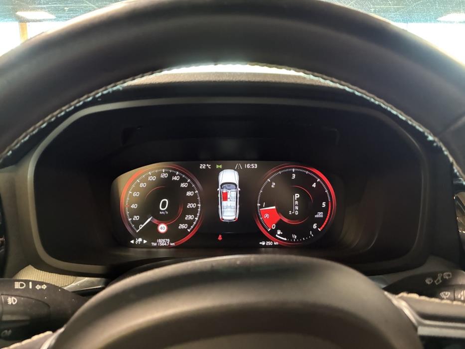 VOLVO V60 2019