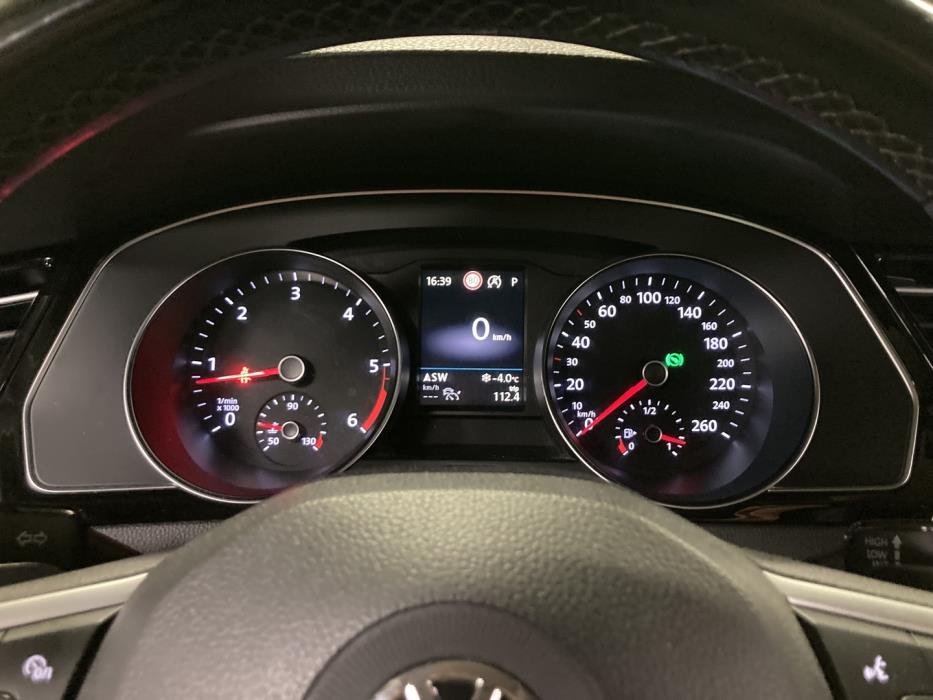 VOLKSWAGEN Passat 2020