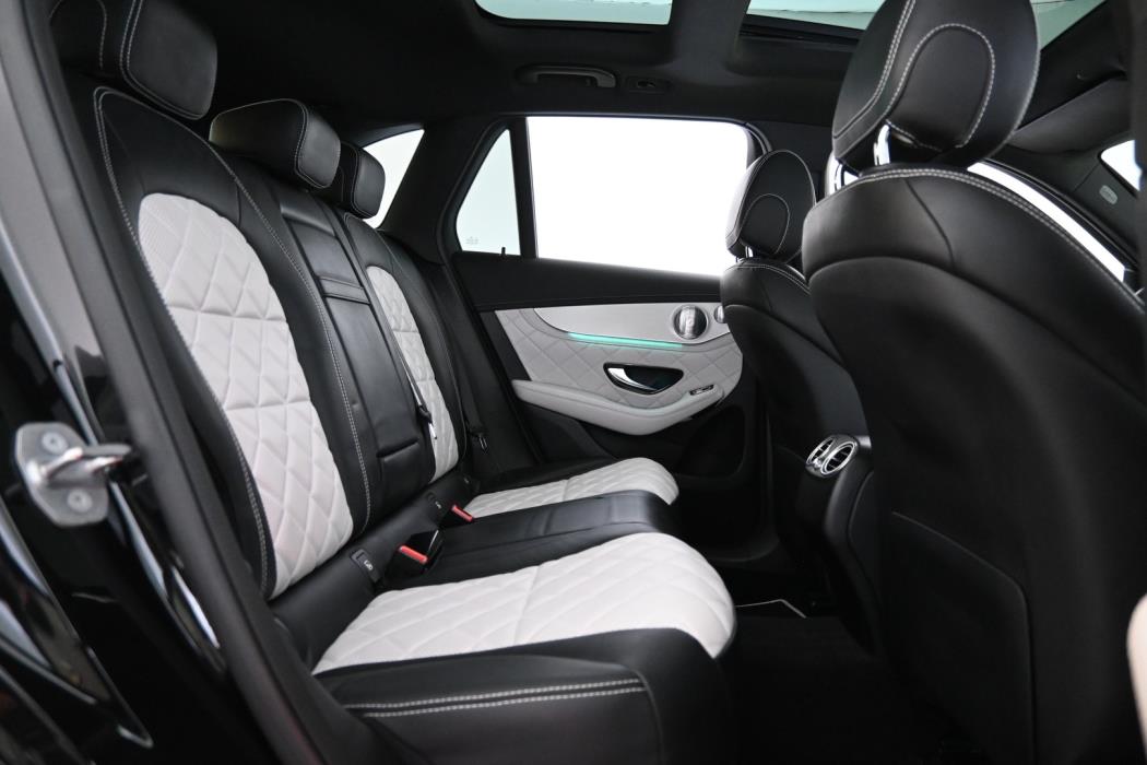 MERCEDES-BENZ GLC 2020