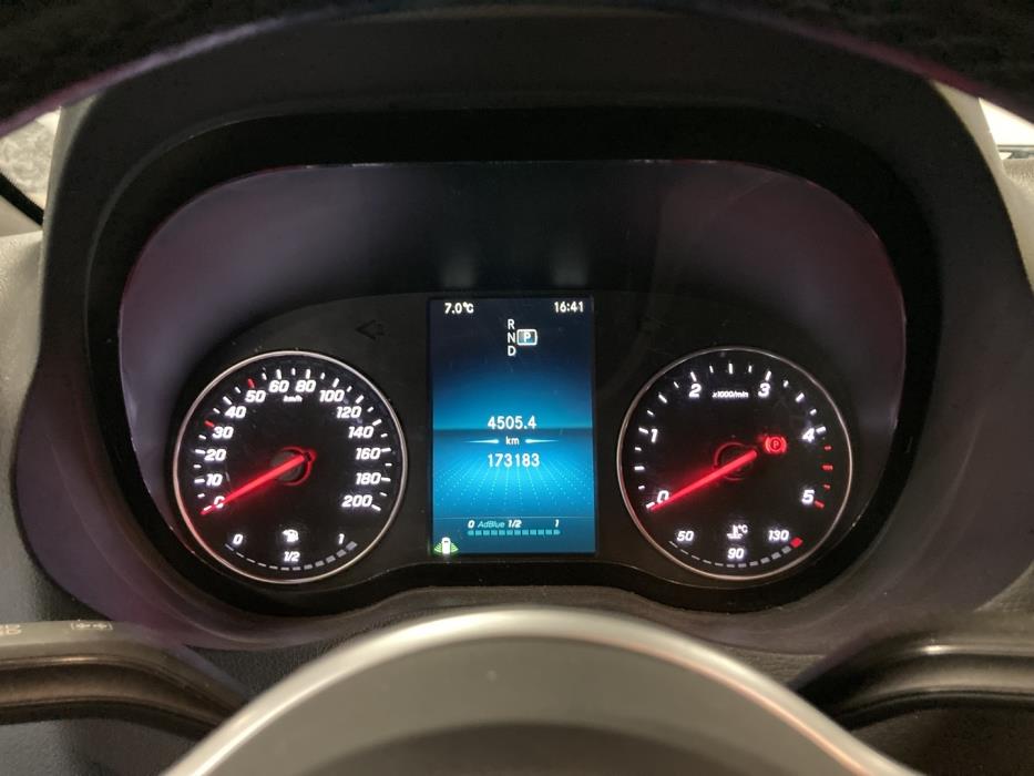 MERCEDES-BENZ Sprinter 2021