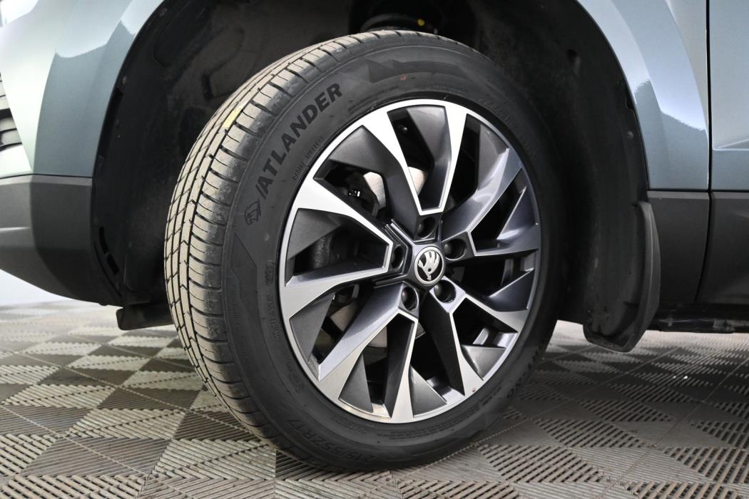 SKODA Karoq 2021