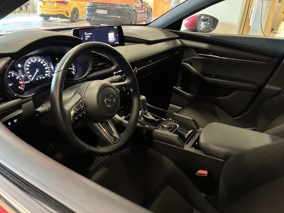 MAZDA Mazda3 2026