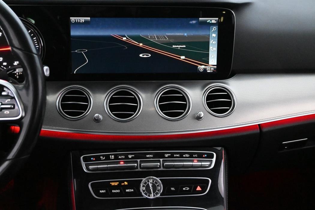 MERCEDES-BENZ E 2018