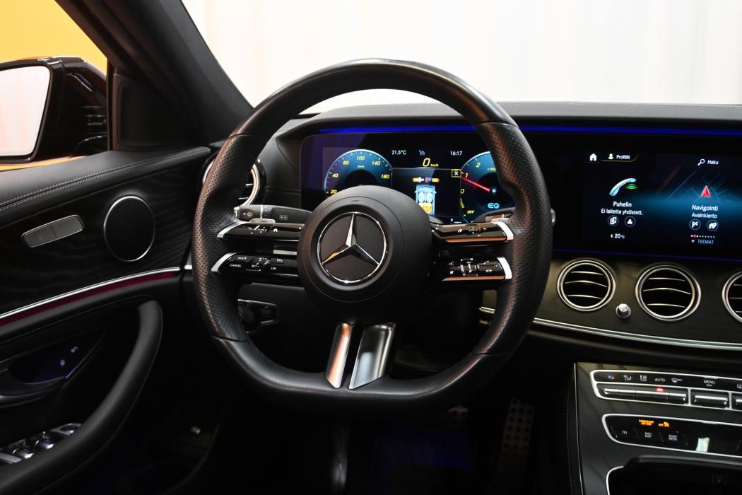 MERCEDES-BENZ E 2021