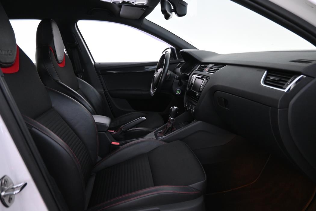 SKODA OCTAVIA 2015