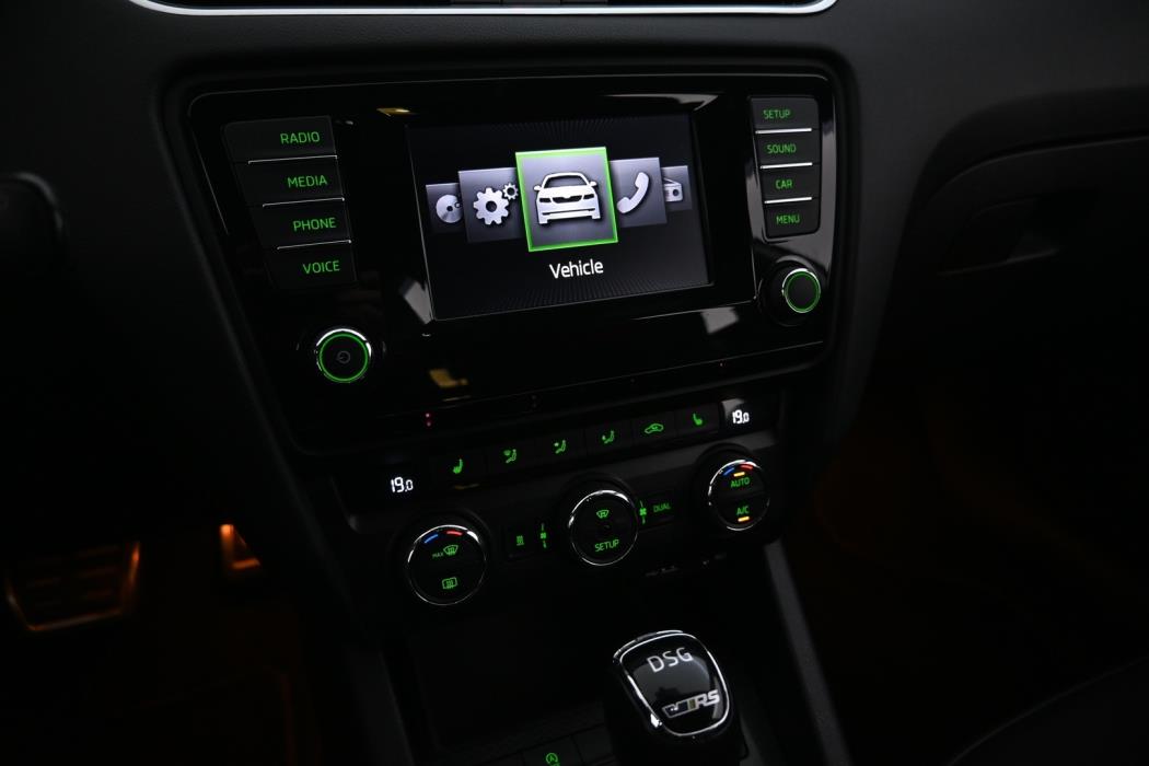 SKODA OCTAVIA 2015