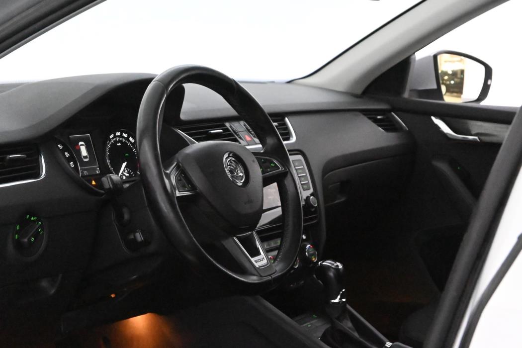 SKODA Octavia 2015