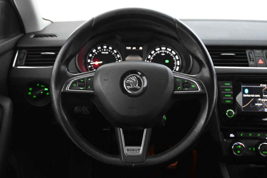 SKODA Octavia 2015