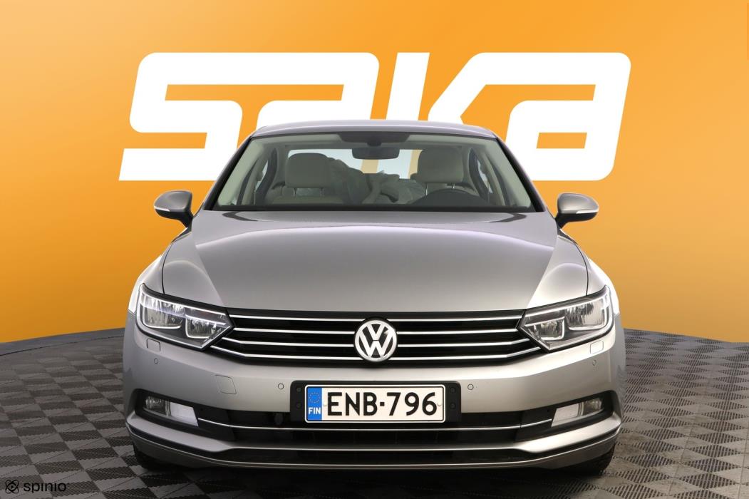 VOLKSWAGEN Passat 2015