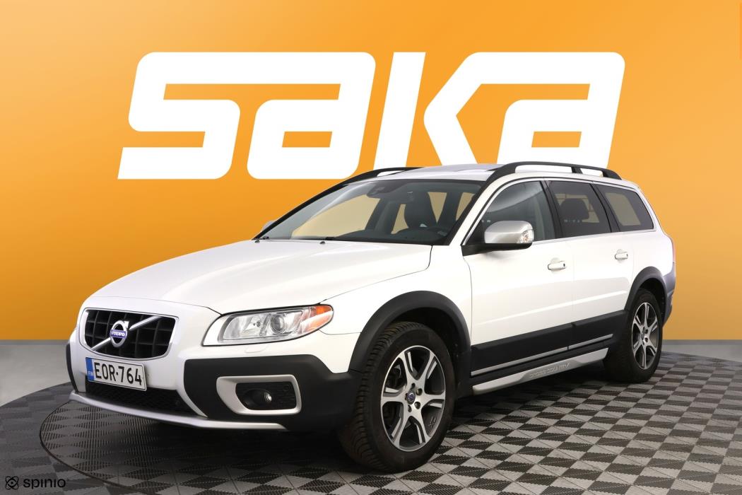 VOLVO XC70 2013