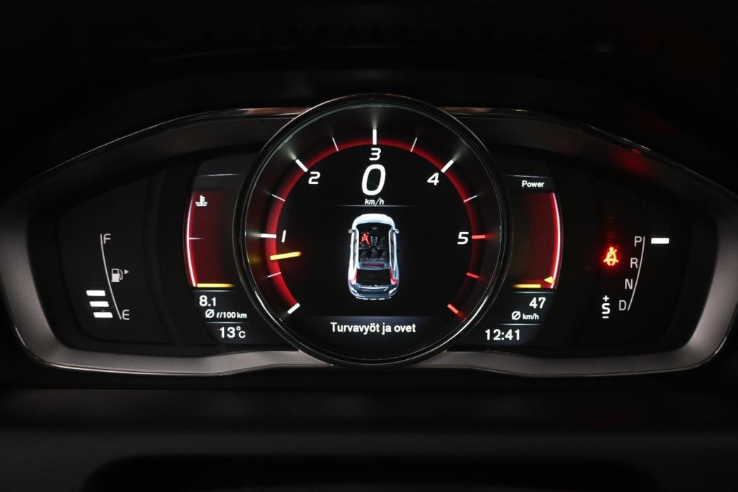 VOLVO XC60 2017