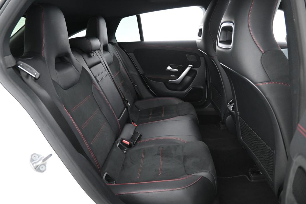 MERCEDES-BENZ CLA 2020